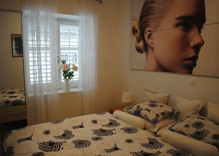 Optimist Apartment *