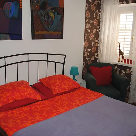 Optimist Apartment Makarska