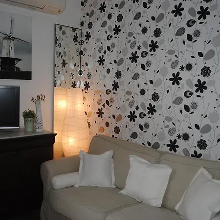 Apartment Optimist *