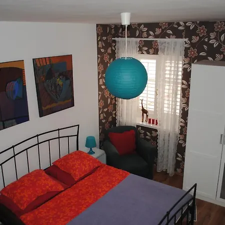 Optimist Apartment Makarska