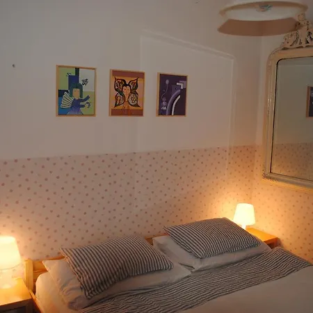 Optimist Apartment